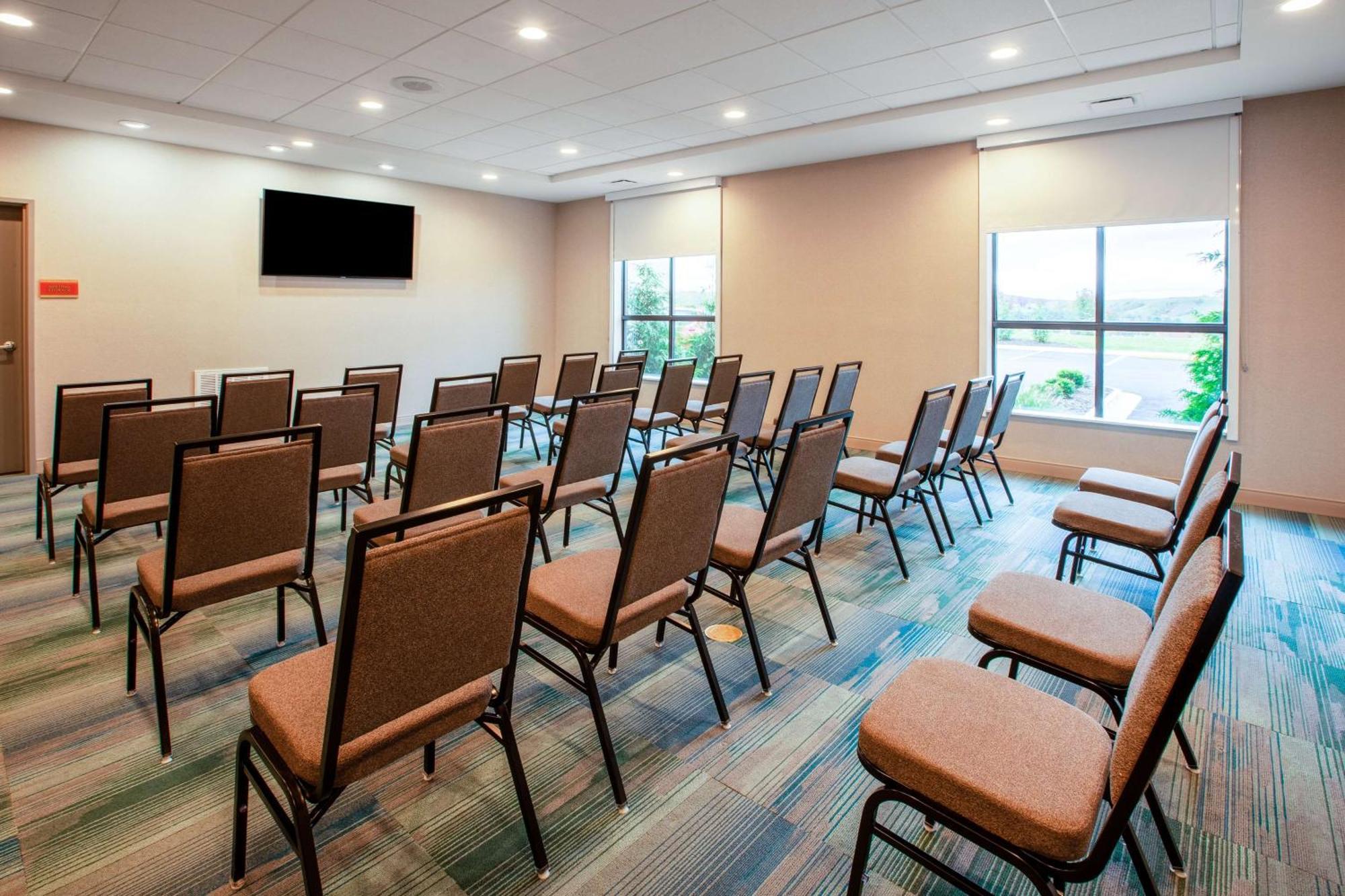 Home2 Suites By Hilton Lewisburg, Wv Buitenkant foto